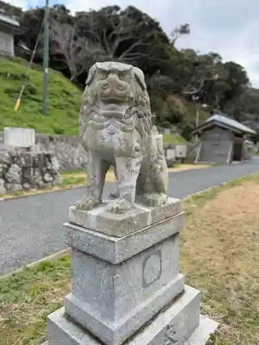 田島神社の{uncategorized: "未分類", other: "その他", undefined: "問題あり", building: "その他建物", grave: "お墓", sacred_gate: "鳥居", guardian: "狛犬", statue: "像", buddha: "仏像", history: "歴史", nature: "自然", garden: "庭園", animal: "動物", pagoda: "塔", temizu: "手水舎", mountain_gate: "山門・神門", sanctuary: "本殿・本堂", subordinate: "末社・摂社", art: "芸術", scenery: "景色", jizo: "地蔵", ema: "絵馬", goshuin: "御朱印", omikuji: "おみくじ", items: "授与品その他", amulet: "お守り", goshuincho: "御朱印帳", eats: "食事", festival: "お祭り", votive_dance: "神楽", shichigosan: "七五三参", wedding: "結婚式", experience: "体験その他", initially: "初詣", around: "周辺", anti_infection: "感染症対策"}