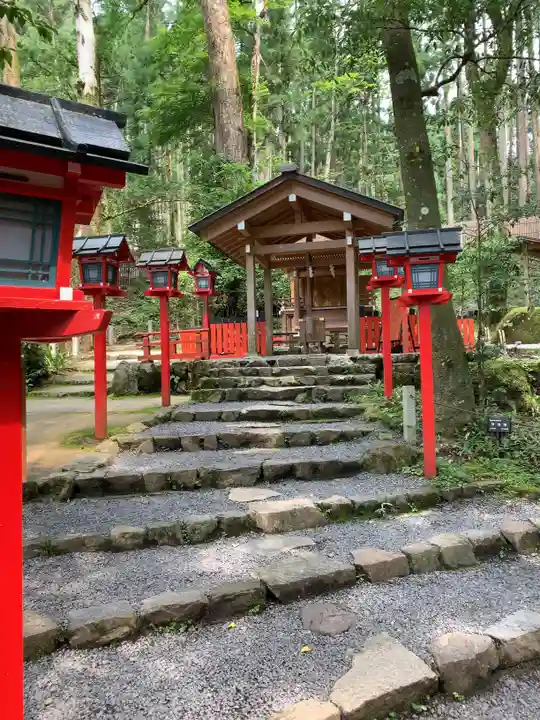貴船神社の末社・摂社