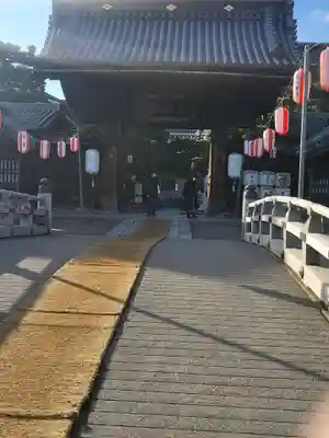 善光寺大勧進の山門・神門
