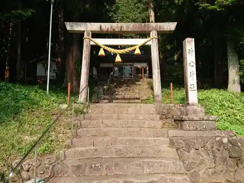 神明神社の鳥居