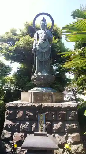 雲性寺の仏像