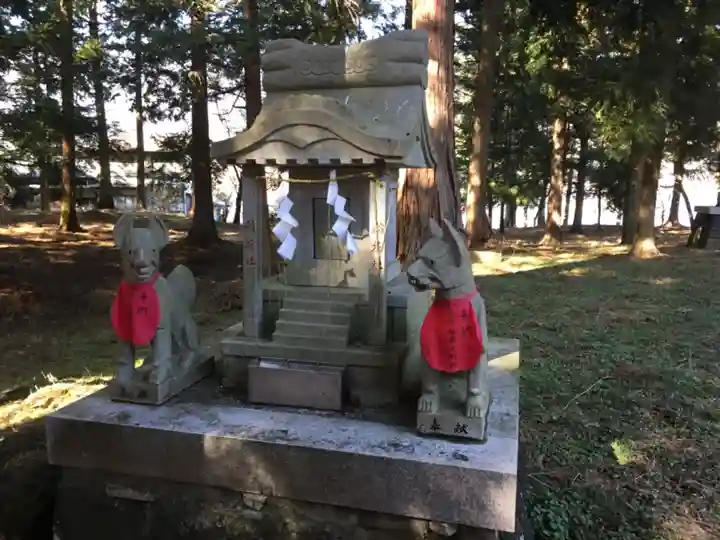 冨士御室浅間神社の末社・摂社