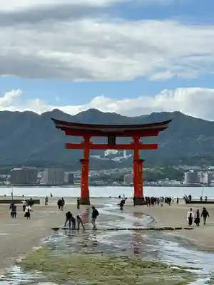 厳島神社(広島県)