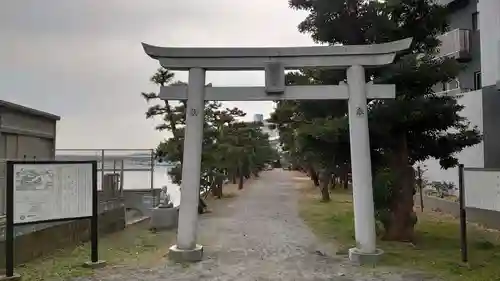 琵琶島神社の鳥居