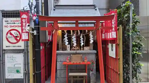 宝童稲荷神社の本殿・本堂