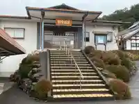 梅龍寺の本殿・本堂