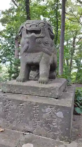 倶知安神社の狛犬