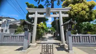 菊田神社の{uncategorized: "未分類", other: "その他", undefined: "問題あり", building: "その他建物", grave: "お墓", sacred_gate: "鳥居", guardian: "狛犬", statue: "像", buddha: "仏像", history: "歴史", nature: "自然", garden: "庭園", animal: "動物", pagoda: "塔", temizu: "手水舎", mountain_gate: "山門・神門", sanctuary: "本殿・本堂", subordinate: "末社・摂社", art: "芸術", scenery: "景色", jizo: "地蔵", ema: "絵馬", goshuin: "御朱印", omikuji: "おみくじ", items: "授与品その他", amulet: "お守り", goshuincho: "御朱印帳", eats: "食事", festival: "お祭り", votive_dance: "神楽", shichigosan: "七五三参", wedding: "結婚式", experience: "体験その他", initially: "初詣", around: "周辺", anti_infection: "感染症対策"}