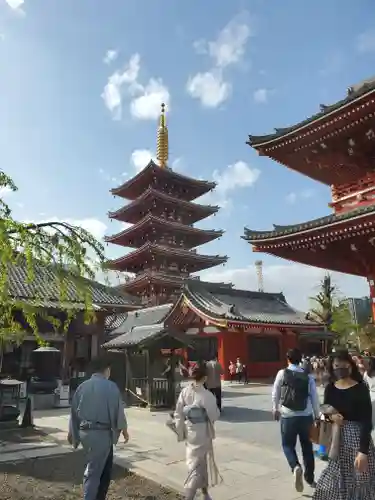 浅草寺の塔