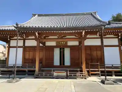 長明寺の{uncategorized: "未分類", other: "その他", undefined: "問題あり", building: "その他建物", grave: "お墓", sacred_gate: "鳥居", guardian: "狛犬", statue: "像", buddha: "仏像", history: "歴史", nature: "自然", garden: "庭園", animal: "動物", pagoda: "塔", temizu: "手水舎", mountain_gate: "山門・神門", sanctuary: "本殿・本堂", subordinate: "末社・摂社", art: "芸術", scenery: "景色", jizo: "地蔵", ema: "絵馬", goshuin: "御朱印", omikuji: "おみくじ", items: "授与品その他", amulet: "お守り", goshuincho: "御朱印帳", eats: "食事", festival: "お祭り", votive_dance: "神楽", shichigosan: "七五三参", wedding: "結婚式", experience: "体験その他", initially: "初詣", around: "周辺", anti_infection: "感染症対策"}
