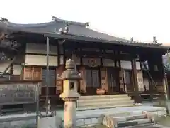 明徳寺の本殿