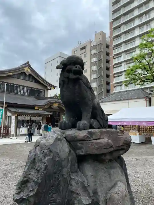 浅草神社の狛犬