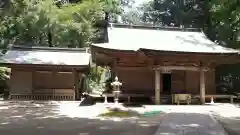 側高神社の本殿