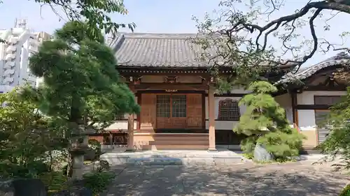 栄松院の本殿・本堂