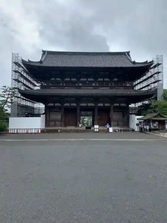 仁和寺の山門・神門