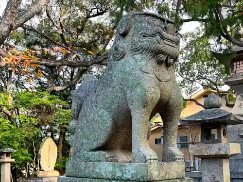 琴崎八幡宮の狛犬