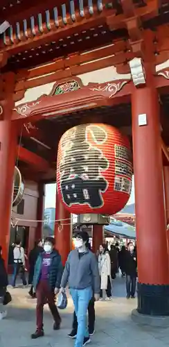 浅草寺の山門