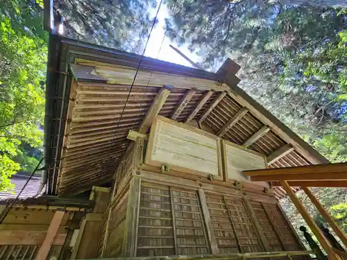 赤城神社(三夜沢町)の本殿