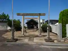 神明社の鳥居