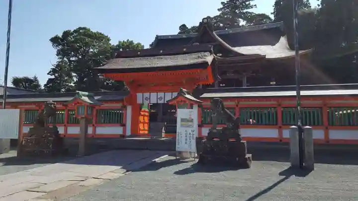 高良大社の本殿・本堂