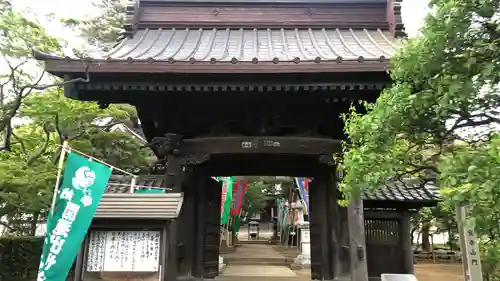 三寳寺の山門