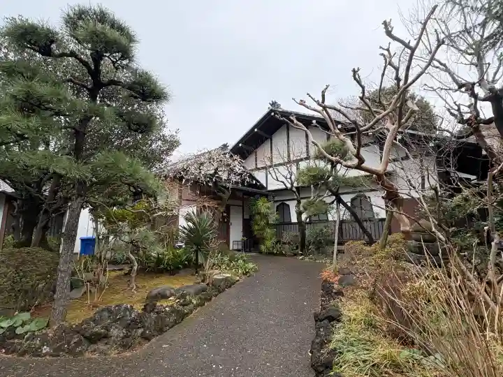 誓閑寺の{uncategorized: "未分類", other: "その他", undefined: "問題あり", building: "その他建物", grave: "お墓", sacred_gate: "鳥居", guardian: "狛犬", statue: "像", buddha: "仏像", history: "歴史", nature: "自然", garden: "庭園", animal: "動物", pagoda: "塔", temizu: "手水舎", mountain_gate: "山門・神門", sanctuary: "本殿・本堂", subordinate: "末社・摂社", art: "芸術", scenery: "景色", jizo: "地蔵", ema: "絵馬", goshuin: "御朱印", omikuji: "おみくじ", items: "授与品その他", amulet: "お守り", goshuincho: "御朱印帳", eats: "食事", festival: "お祭り", votive_dance: "神楽", shichigosan: "七五三参", wedding: "結婚式", experience: "体験その他", initially: "初詣", around: "周辺", anti_infection: "感染症対策"}