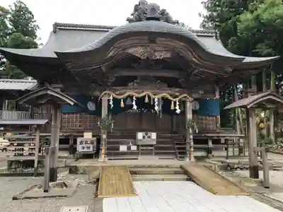 大川上美良布神社の本殿・本堂