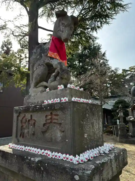 竹駒神社の{uncategorized: "未分類", other: "その他", undefined: "問題あり", building: "その他建物", grave: "お墓", sacred_gate: "鳥居", guardian: "狛犬", statue: "像", buddha: "仏像", history: "歴史", nature: "自然", garden: "庭園", animal: "動物", pagoda: "塔", temizu: "手水舎", mountain_gate: "山門・神門", sanctuary: "本殿・本堂", subordinate: "末社・摂社", art: "芸術", scenery: "景色", jizo: "地蔵", ema: "絵馬", goshuin: "御朱印", omikuji: "おみくじ", items: "授与品その他", amulet: "お守り", goshuincho: "御朱印帳", eats: "食事", festival: "お祭り", votive_dance: "神楽", shichigosan: "七五三参", wedding: "結婚式", experience: "体験その他", initially: "初詣", around: "周辺", anti_infection: "感染症対策"}