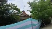 賀茂御祖神社(下鴨神社)の{uncategorized: "未分類", other: "その他", undefined: "問題あり", building: "その他建物", grave: "お墓", sacred_gate: "鳥居", guardian: "狛犬", statue: "像", buddha: "仏像", history: "歴史", nature: "自然", garden: "庭園", animal: "動物", pagoda: "塔", temizu: "手水舎", mountain_gate: "山門・神門", sanctuary: "本殿・本堂", subordinate: "末社・摂社", art: "芸術", scenery: "景色", jizo: "地蔵", ema: "絵馬", goshuin: "御朱印", omikuji: "おみくじ", items: "授与品その他", amulet: "お守り", goshuincho: "御朱印帳", eats: "食事", festival: "お祭り", votive_dance: "神楽", shichigosan: "七五三参", wedding: "結婚式", experience: "体験その他", initially: "初詣", around: "周辺", anti_infection: "感染症対策"}