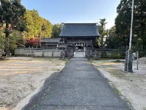 大神山神社本宮の山門