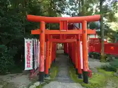 志氐神社の末社