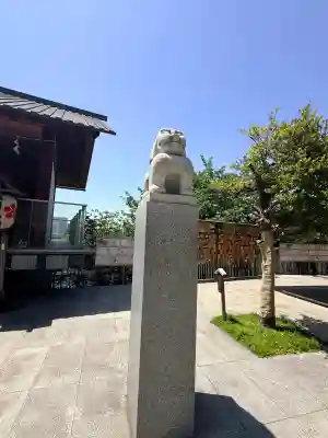 赤城神社の{uncategorized: "未分類", other: "その他", undefined: "問題あり", building: "その他建物", grave: "お墓", sacred_gate: "鳥居", guardian: "狛犬", statue: "像", buddha: "仏像", history: "歴史", nature: "自然", garden: "庭園", animal: "動物", pagoda: "塔", temizu: "手水舎", mountain_gate: "山門・神門", sanctuary: "本殿・本堂", subordinate: "末社・摂社", art: "芸術", scenery: "景色", jizo: "地蔵", ema: "絵馬", goshuin: "御朱印", omikuji: "おみくじ", items: "授与品その他", amulet: "お守り", goshuincho: "御朱印帳", eats: "食事", festival: "お祭り", votive_dance: "神楽", shichigosan: "七五三参", wedding: "結婚式", experience: "体験その他", initially: "初詣", around: "周辺", anti_infection: "感染症対策"}