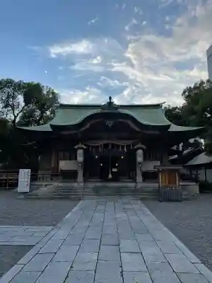 坐摩神社の{uncategorized: "未分類", other: "その他", undefined: "問題あり", building: "その他建物", grave: "お墓", sacred_gate: "鳥居", guardian: "狛犬", statue: "像", buddha: "仏像", history: "歴史", nature: "自然", garden: "庭園", animal: "動物", pagoda: "塔", temizu: "手水舎", mountain_gate: "山門・神門", sanctuary: "本殿・本堂", subordinate: "末社・摂社", art: "芸術", scenery: "景色", jizo: "地蔵", ema: "絵馬", goshuin: "御朱印", omikuji: "おみくじ", items: "授与品その他", amulet: "お守り", goshuincho: "御朱印帳", eats: "食事", festival: "お祭り", votive_dance: "神楽", shichigosan: "七五三参", wedding: "結婚式", experience: "体験その他", initially: "初詣", around: "周辺", anti_infection: "感染症対策"}