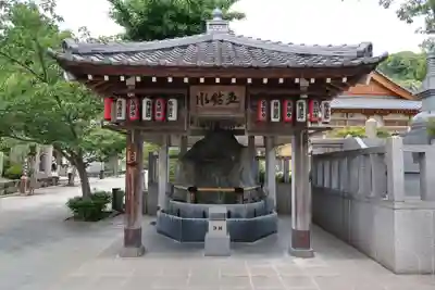 福祥寺（須磨寺）の手水舎