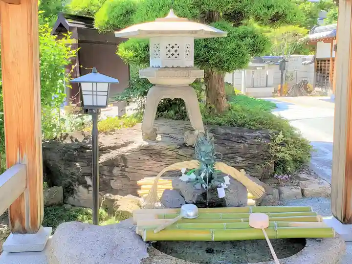 水天宮西廣寺の手水舎