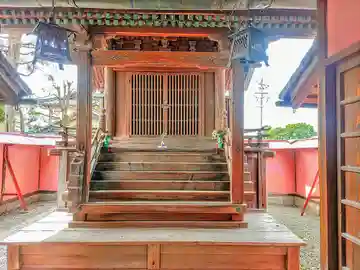 三宅社の本殿・本堂