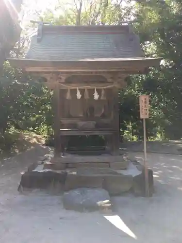 八重垣神社の末社