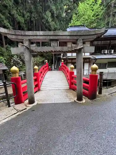 脳天大神龍王院(奈良県)