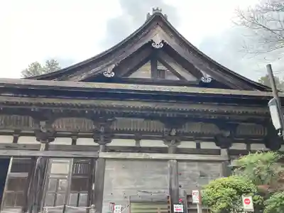 常樂寺の本殿・本堂