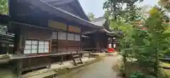 蠶養國神社の本殿