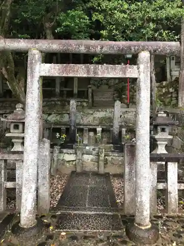 京都霊山護國神社の鳥居