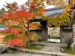 西明寺の庭園