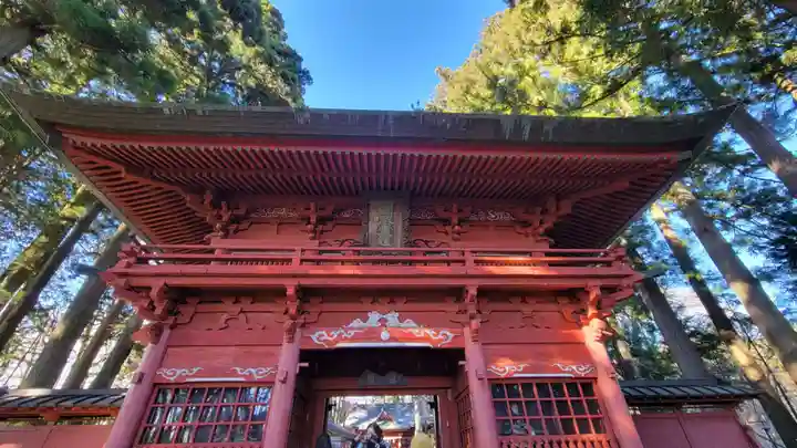 富士山東口本宮 冨士浅間神社の山門・神門
