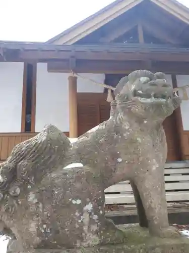 立木八幡神社の狛犬