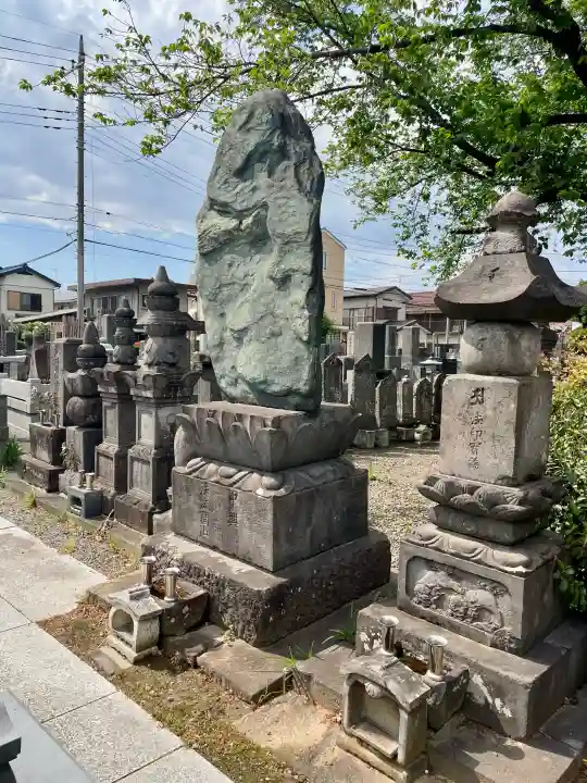 薬王院の{uncategorized: "未分類", other: "その他", undefined: "問題あり", building: "その他建物", grave: "お墓", sacred_gate: "鳥居", guardian: "狛犬", statue: "像", buddha: "仏像", history: "歴史", nature: "自然", garden: "庭園", animal: "動物", pagoda: "塔", temizu: "手水舎", mountain_gate: "山門・神門", sanctuary: "本殿・本堂", subordinate: "末社・摂社", art: "芸術", scenery: "景色", jizo: "地蔵", ema: "絵馬", goshuin: "御朱印", omikuji: "おみくじ", items: "授与品その他", amulet: "お守り", goshuincho: "御朱印帳", eats: "食事", festival: "お祭り", votive_dance: "神楽", shichigosan: "七五三参", wedding: "結婚式", experience: "体験その他", initially: "初詣", around: "周辺", anti_infection: "感染症対策"}