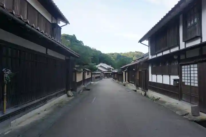 栄泉寺の周辺
