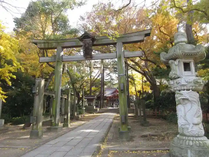 飯香岡八幡宮の鳥居
