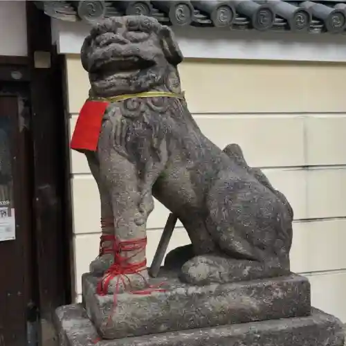 御霊神社の{uncategorized: "未分類", other: "その他", undefined: "問題あり", building: "その他建物", grave: "お墓", sacred_gate: "鳥居", guardian: "狛犬", statue: "像", buddha: "仏像", history: "歴史", nature: "自然", garden: "庭園", animal: "動物", pagoda: "塔", temizu: "手水舎", mountain_gate: "山門・神門", sanctuary: "本殿・本堂", subordinate: "末社・摂社", art: "芸術", scenery: "景色", jizo: "地蔵", ema: "絵馬", goshuin: "御朱印", omikuji: "おみくじ", items: "授与品その他", amulet: "お守り", goshuincho: "御朱印帳", eats: "食事", festival: "お祭り", votive_dance: "神楽", shichigosan: "七五三参", wedding: "結婚式", experience: "体験その他", initially: "初詣", around: "周辺", anti_infection: "感染症対策"}