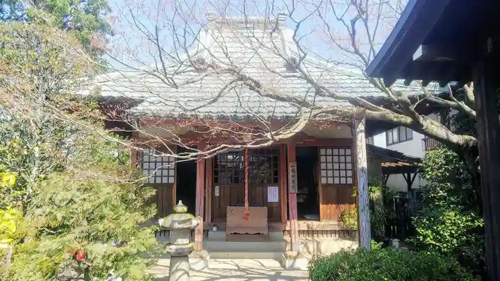 常性寺の本殿・本堂