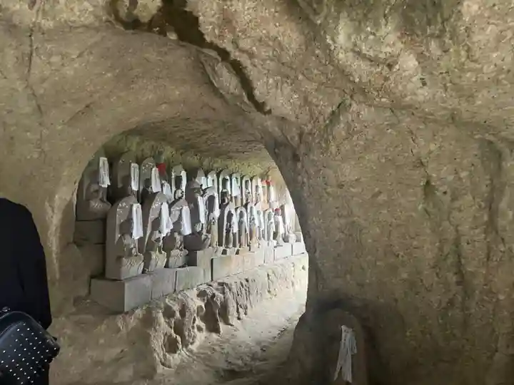 岩室観音堂(埼玉県)